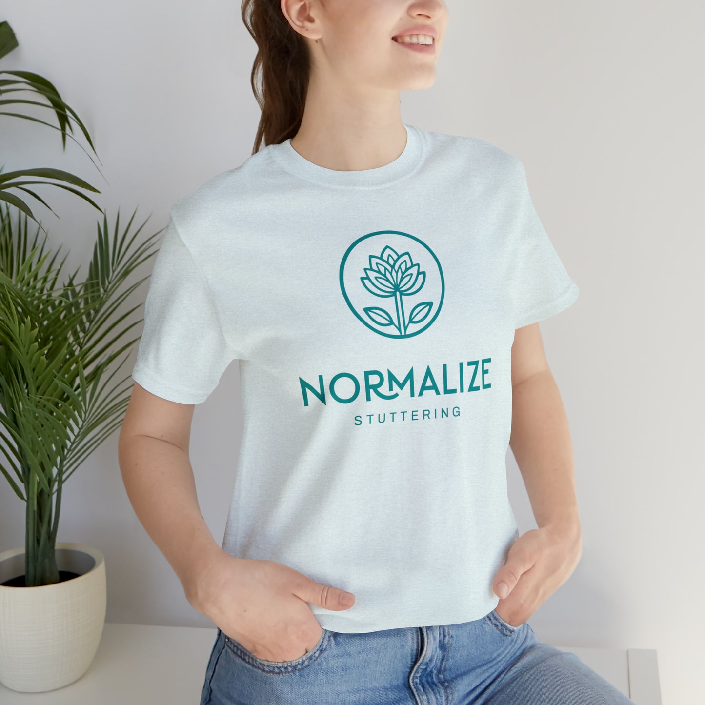 Normalize Stuttering Minimalist Floral Stuttering Shirt