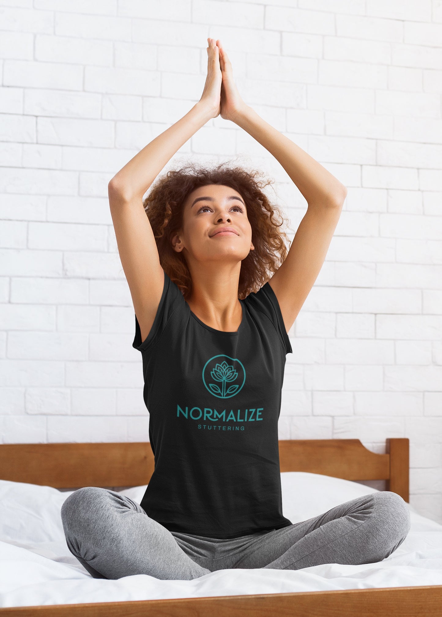 Normalize Stuttering Minimalist Floral Stuttering Shirt